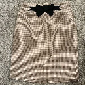 The limited skirt sz 2